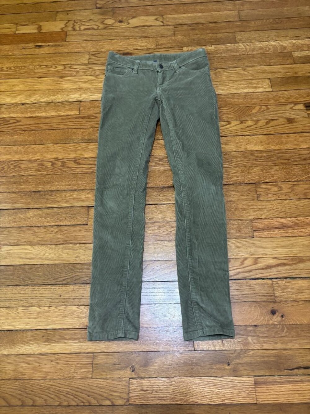 Patagonia Womens Corduroy Pants Size 25 Green 27x30 Skinny Fit Organic Cotton
